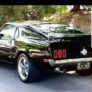 Meet your Posher, Linda